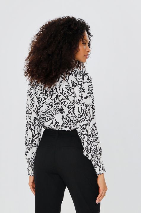Blusa Floral P&b