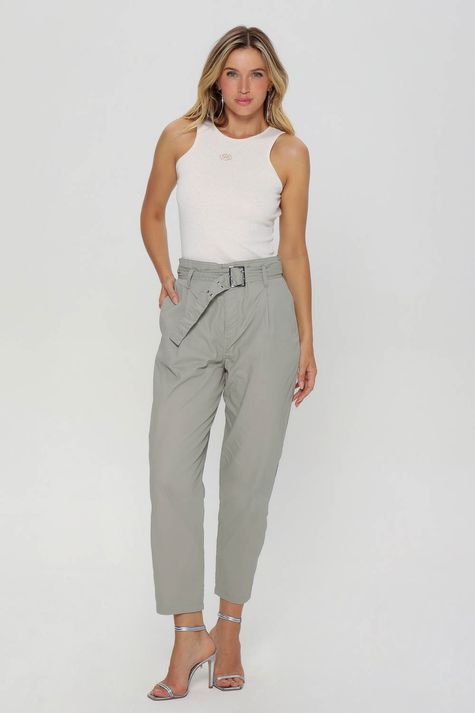 Mom-32-Resort
