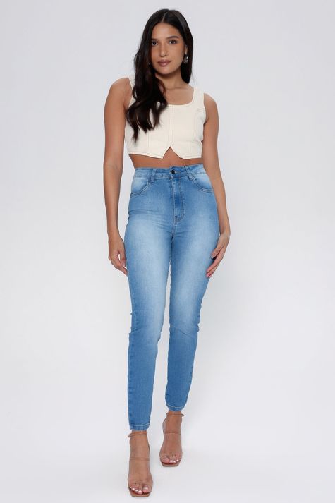 Cropped Western